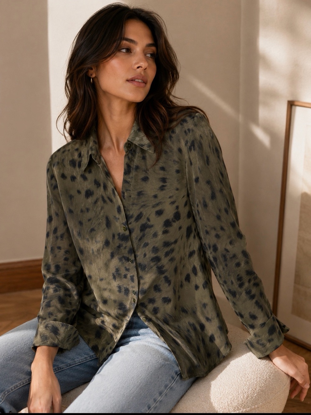 L'AGENCE SILK Olive Animal-Print Button Front Blouse